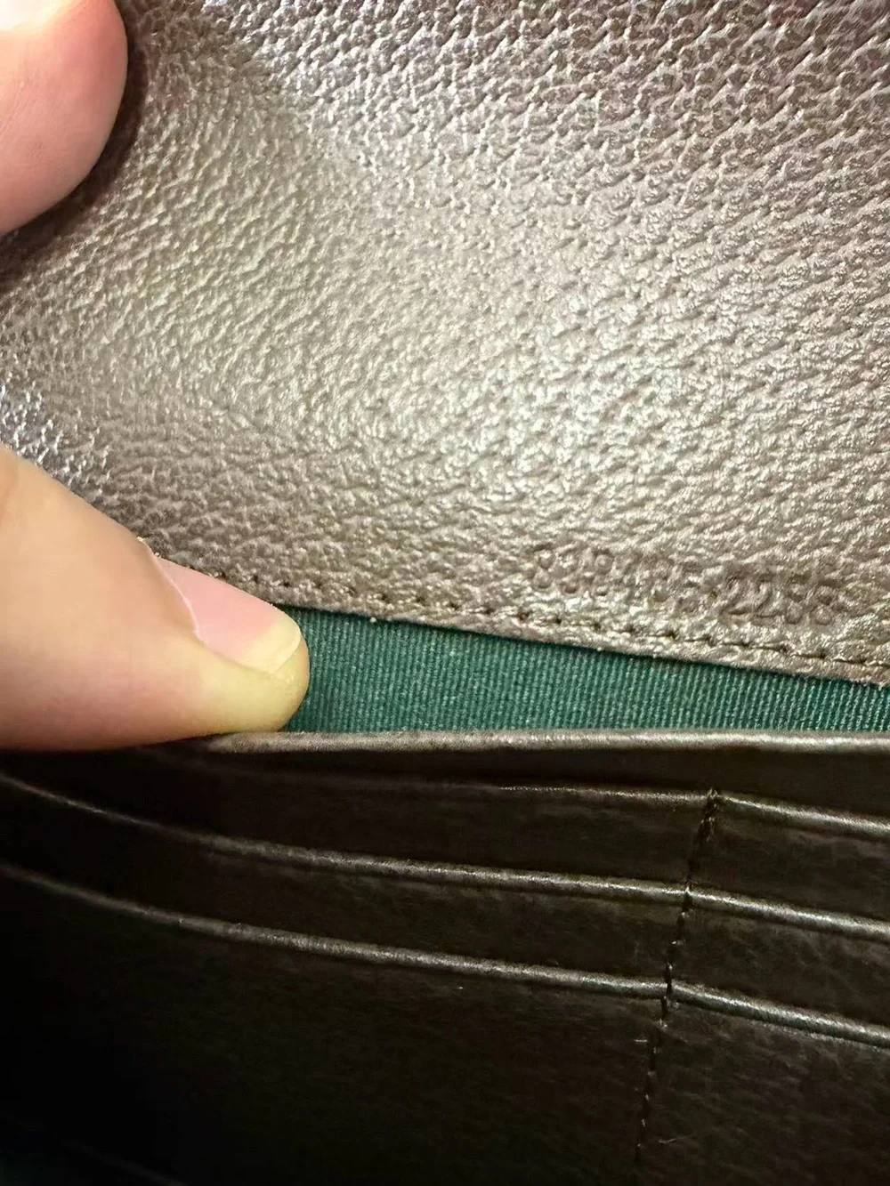 Gucci Beige GG Supreme Canvas Wallet with Green and Red Web